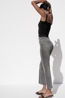 TRF CROPPED FLARE HIGH-WAIST JEANS - Zara фото 46