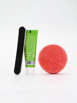 Подарочный набор в новогоднем носке Дед Мороз, крем для рук, бомбочка для ванны и пилка для ногтей, URAL LAB