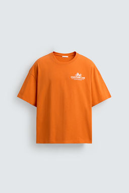 CAMISETA TEXTOS ESTAMPADOS CONTRASTE / Naranja