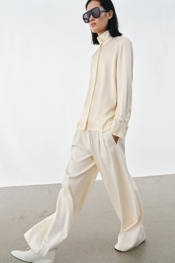 CAMISA FLUIDA SATINADA ZW COLLECTION / Crudo