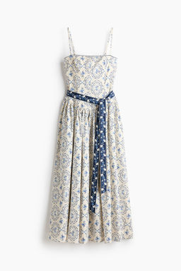 Vestido de tirantes con cintur?n de anudar