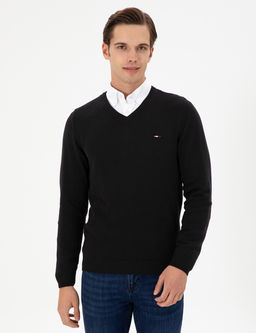 Erkek Slim Fit V Yaka Siyah Basic Kazak