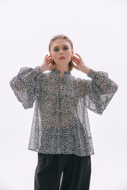 Блуза NIKVA н414-1 снежный леопард