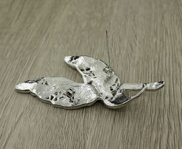 Брошь "Ветвь" перламутр гелиотис