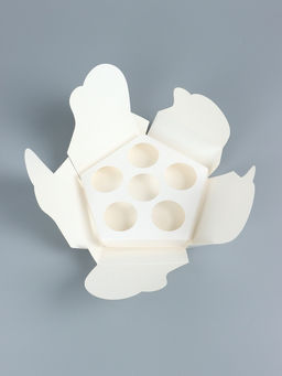 Цена за 5 шт. Коробка кондитерская для десертов, капкейков и трайфлов, фигурная, 18×18×5 см, белая