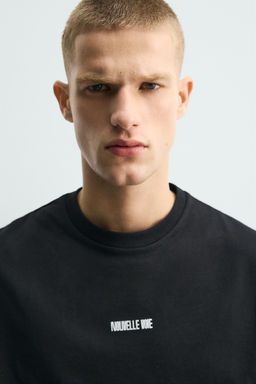 CAMISETA TANK RELAXED FIT GR?FICO CUADRO / Negro