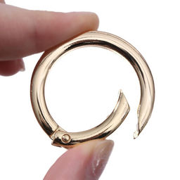 Кольцо-карабин плоский, d = 32/42 мм, толщина - 5 мм, 5 шт, цвет золотой - Арт узор фото 4