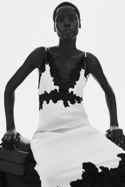 Vestido de tirantes con inserciones de encaje - H&m фото 2