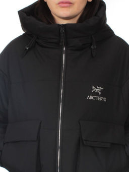 288 BLACK Куртка зимняя облегченная женская (верблюжья шерсть) - Fashion фото 4