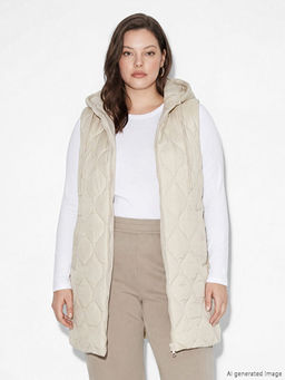 Kap??onlu Kapitone Kad?n ?i?me Yelek