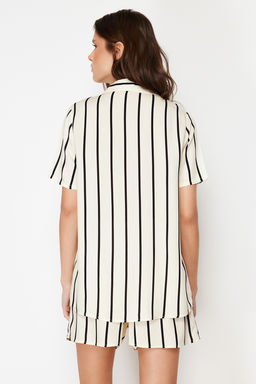 Trendyolmilla Ekru Cizgili Yaka Detayl? Viskon Sortlu Dokuma Pijama Tak?m? THMSS24PT00050 фото 7