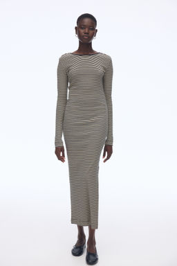 Vestido de canal? con espalda en U - H&m фото 6