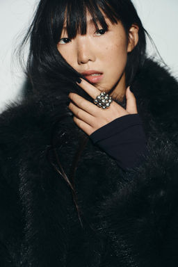 MAXI RING WITH METAL BALLS