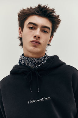 Sudadera con capucha y estampado Loose Fit