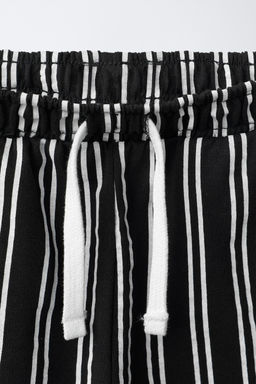 6-14 A?OS/ PIJAMA RAYAS / Negro - Zara фото 7