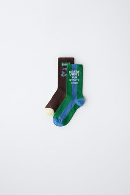 2-PACK OF LONG TEXT PRINT SOCKS