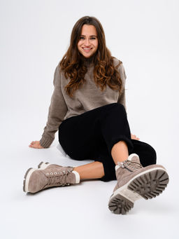 Ботинки 261.uno9br.Капучино замша+бежевый/мех