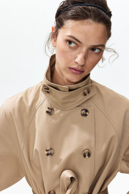 Gabardina con cuello chimenea - H&m фото 3