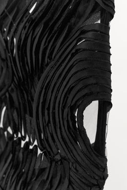 LIMITED EDITION STRUCTURED MIDI SKIRT - Zara фото 3