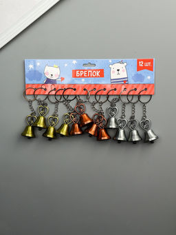 Цена за 12 шт. Брелок металл "Колокольчик - влюблённые в сердце" МИКС 4,9х2,8х2,8 см