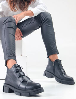 Ботинки 218.21074bl. черный / Байка