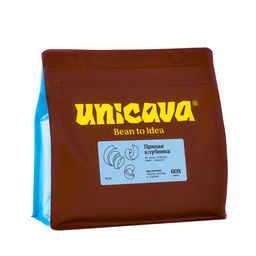 Пряная клубника, горячий шоколад 60 %