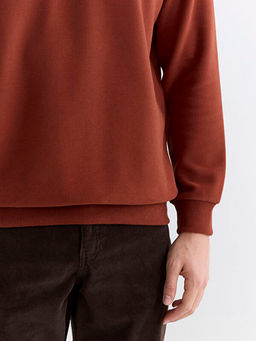 Dik Yaka Erkek Sweatshirt