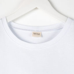 Футболка женская MINAKU Abstraction белая, размер 42