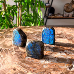 Срез (экран) из камня Лабрадор полированный