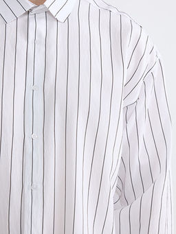 Regular Fit ?izgili Erkek G?mlek