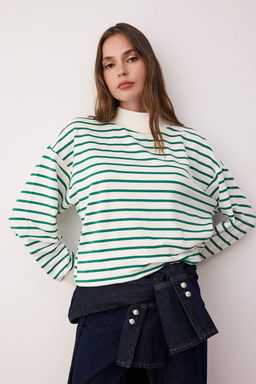 Kahverengi Cizgili Oversize/Genis Kal?p Orme Sweatshirt TWOAW26SW00102 - Trendyolmilla фото 7