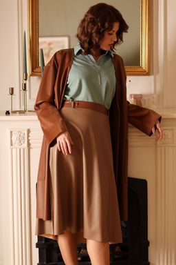 Пальто коричневое из экокожи осеннее plus size - Almond фото 4