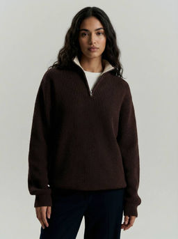 Свитер из плотного хлопка с воротником на молнии