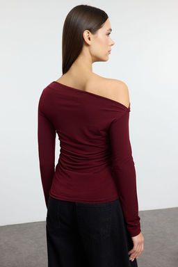 Bordo Buzgu/Drape Detayl? Fitted/Vucuda Oturan Uzun Kollu Esnek Orme Bluz TWOAW25BZ00248