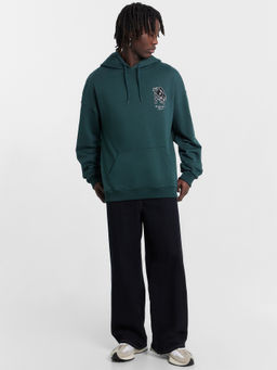 Худи мужское зеленое с принтом Беловежская пуща т.зеленый +печать 121927 - Mark formelle фото 4