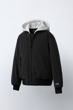 CAZADORA BOMBER ENGOMADA CAPUCHA FELPA DESMONTABLE / Negro - Zara фото 3