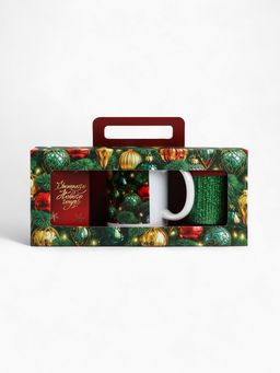 Подарочный набор новогодний «Уютного Нового года»: чай 50 г, кружка 300 мл., свеча