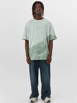 Футболка мужская салатовая с принтом и надписью washed up by the waves - Mark formelle фото 3