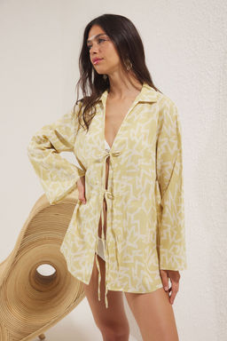 Trendyolmilla Geometrik Desenli Dokuma Baglama Detayl? 100% Pamuk Plaj Gomlek TBESS25GO00024