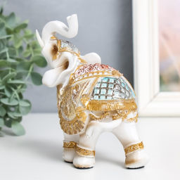 Фигурка полистоун «Белый слон в золотой богатой попоне», 6×11×13 см, МИКС