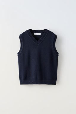 KNITTED WAISTCOAT
