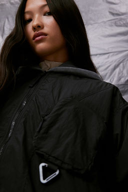 Cazadora bomber repelente al agua con ThermoMove - H&m фото 2