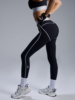 Легинсы спортивные женские черные