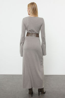 TRENDYOLMILLA Vizon Midi Triko Kemerli Elbise TWOAW25EL00034  фото 10