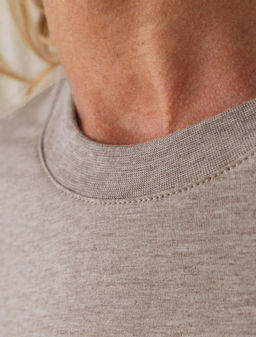 Футболка из премиального хлопка с авторским принтом - Vilatte фото 3