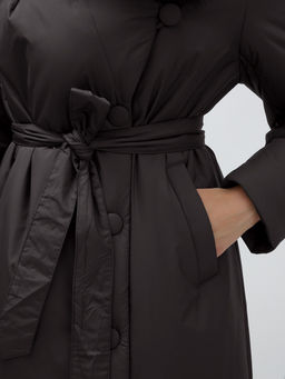 Пальто зимнее женское с мехом песец люкс класса темно-коричневого цвета 5071TK - Mtforce фото 7