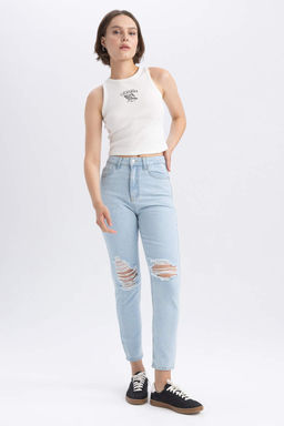 Lina Comfort Mom Fit, удобная посадка, легкие узкие джинсовые брюки длиной до щиколотки с рваными деталями и деталями - Defacto фото 4