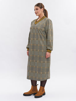 Платье-футляр PP12206SQU51