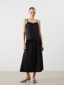 V Yaka Dantel Detayl? Ask?l? Modal Kar???ml? Bluz