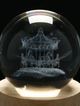 Светильник новогодний шар «Карусель и лошади», d=6 см